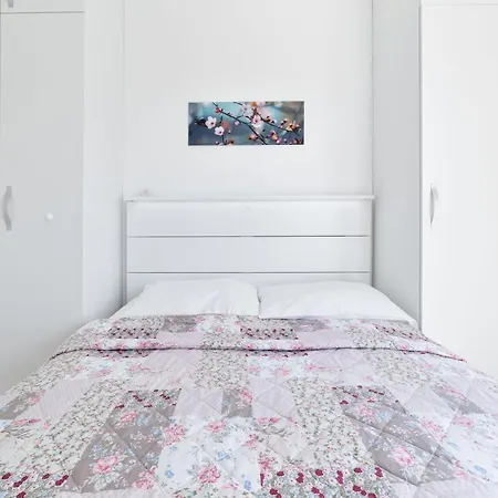 Aliara Jacuzzi Appartement *