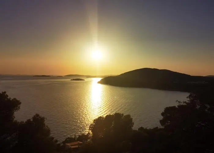 Aliara Jacuzzi Lejlighed