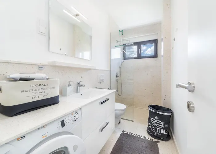 Aliara Jacuzzi Appartement Vodice